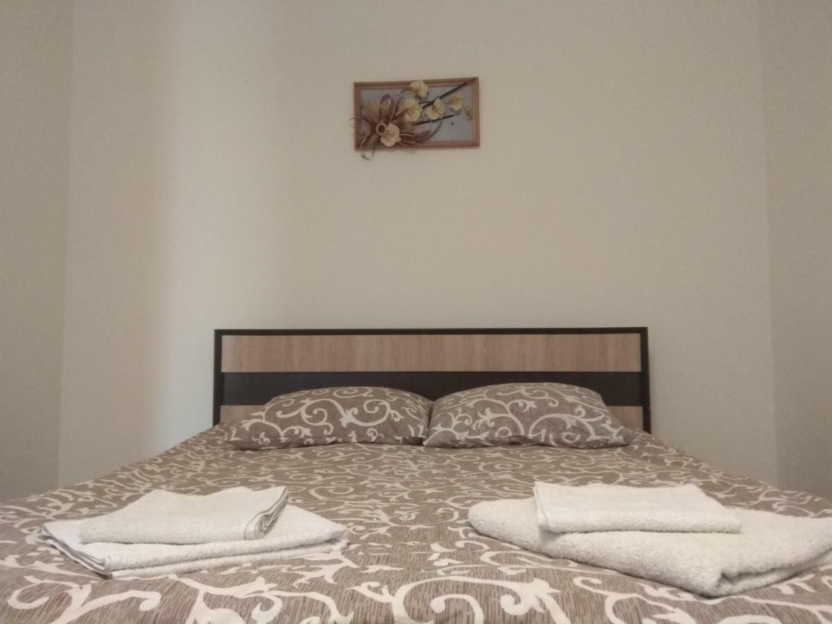 Затишна Квартира Apartman Rivne Kültér fotó